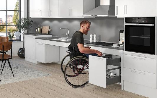 What Is an Electric Worktop Lift?